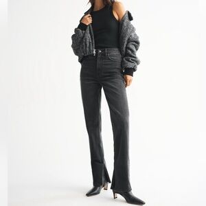 Abercrombie & Fitch Ultra High Rise 90s Straight Jean